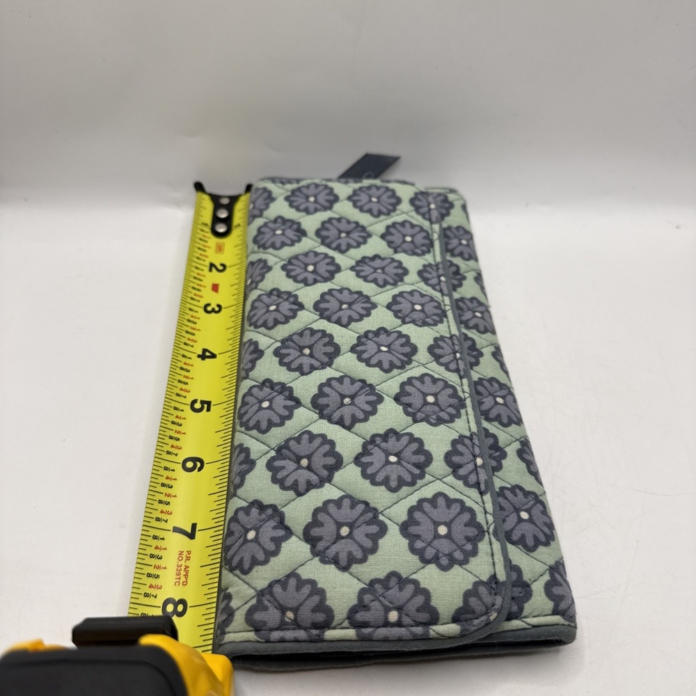Vera Bradley Womens Cotton Tri-fold Wallet Teal Floral Full Size 8.5"x4" Retired - Picture 12 of 13